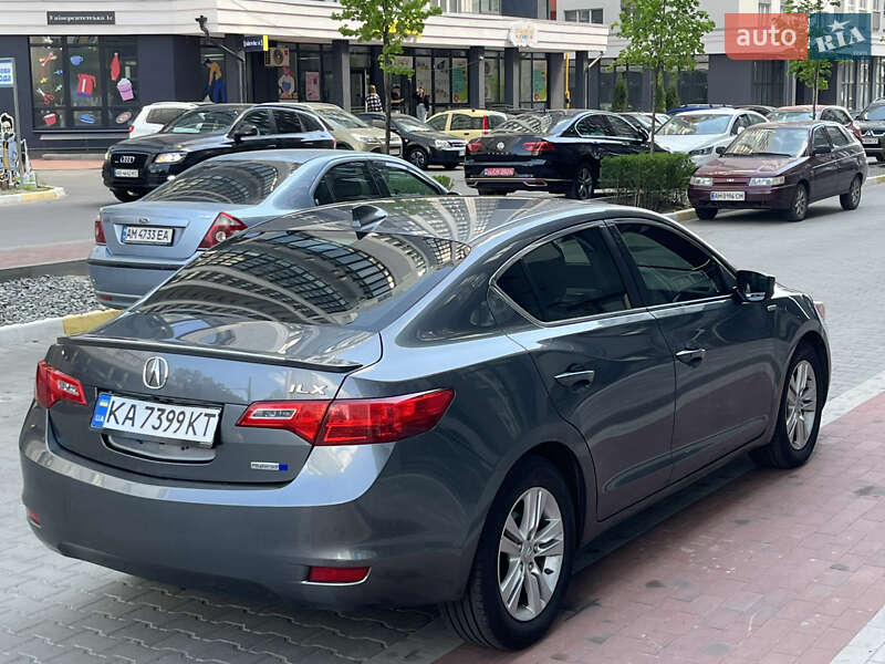 Седан Acura ILX 2012 в Киеве