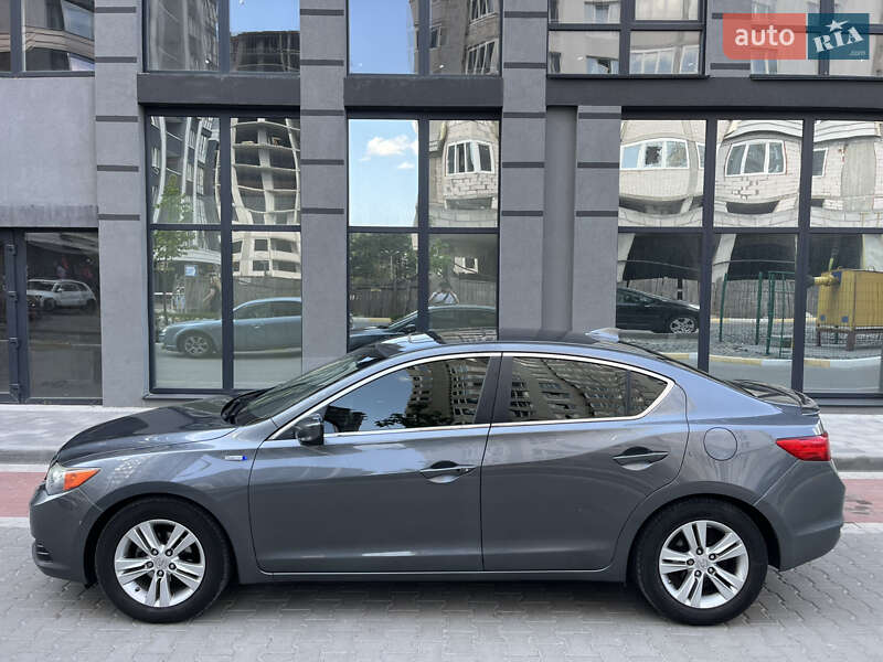 Седан Acura ILX 2012 в Киеве