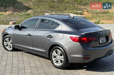 Седан Acura ILX 2012 в 