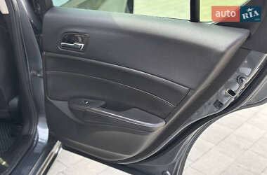 Седан Acura ILX 2012 в 