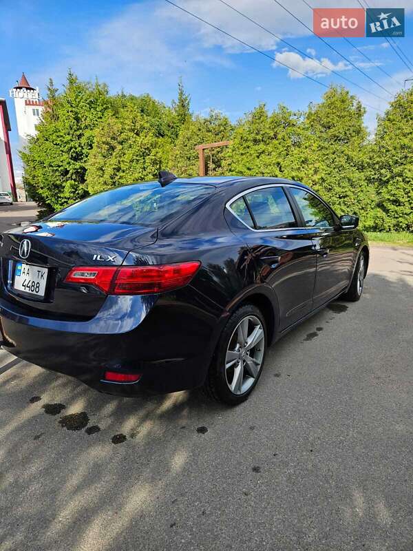 Седан Acura ILX 2013 в Киеве