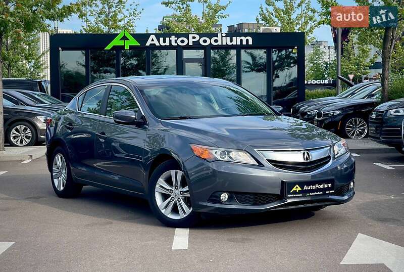 Acura ILX 2012