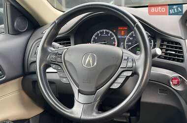 Седан Acura ILX 2012 в 