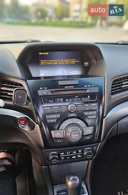 Седан Acura ILX 2012 в 