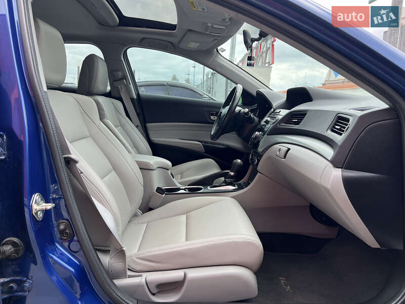 Седан Acura ILX 2017 в Киеве