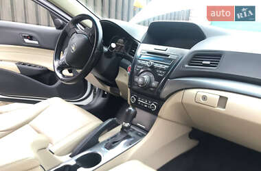 Седан Acura ILX 2012 в 