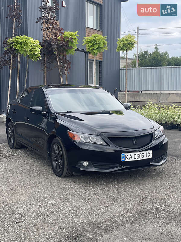 Седан Acura ILX 2012 в 