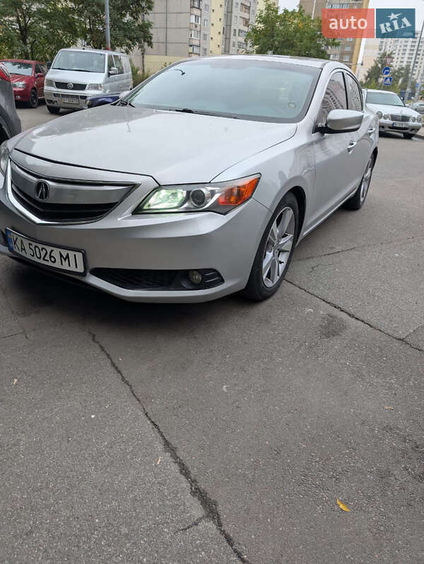 Седан Acura ILX 2012 в Киеве