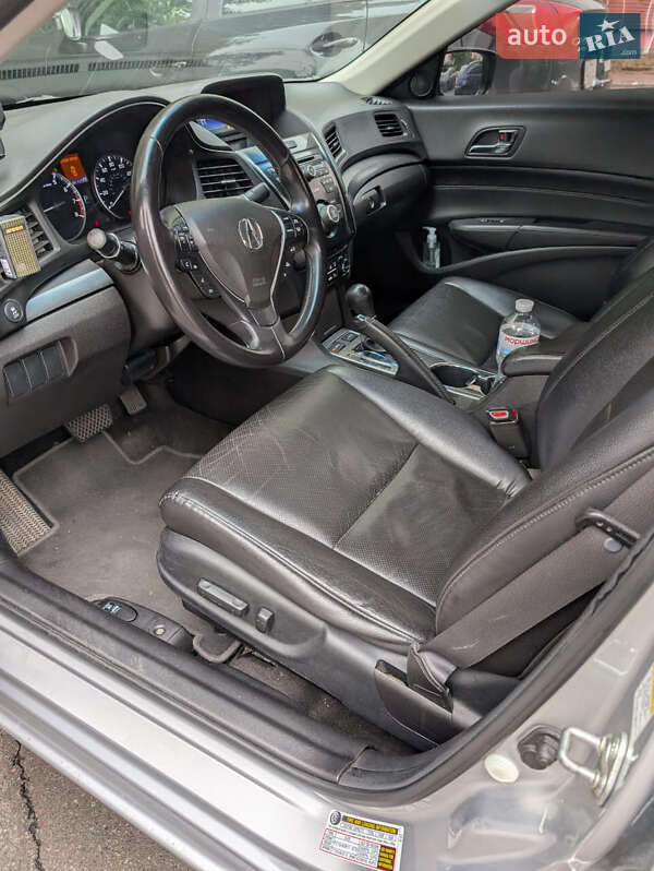 Седан Acura ILX 2012 в Киеве