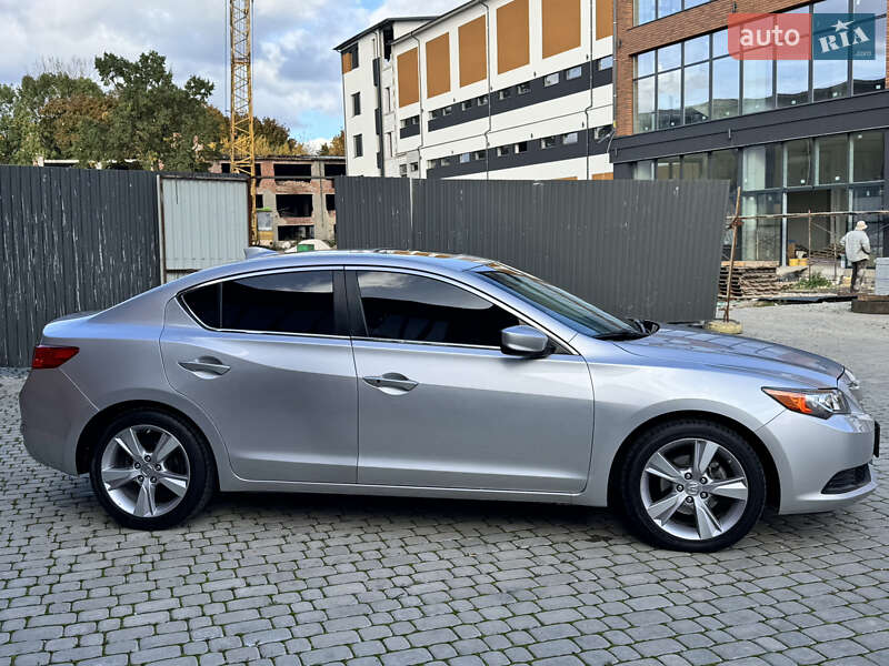 Седан Acura ILX 2014 в Коломиї