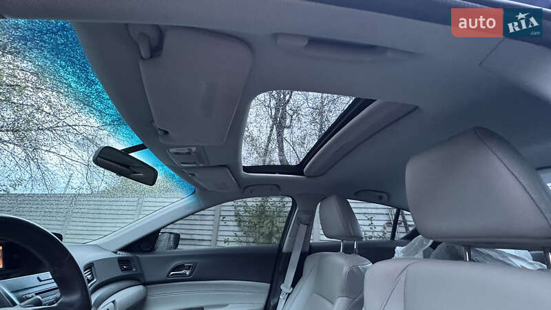 Седан Acura ILX 2015 в Киеве