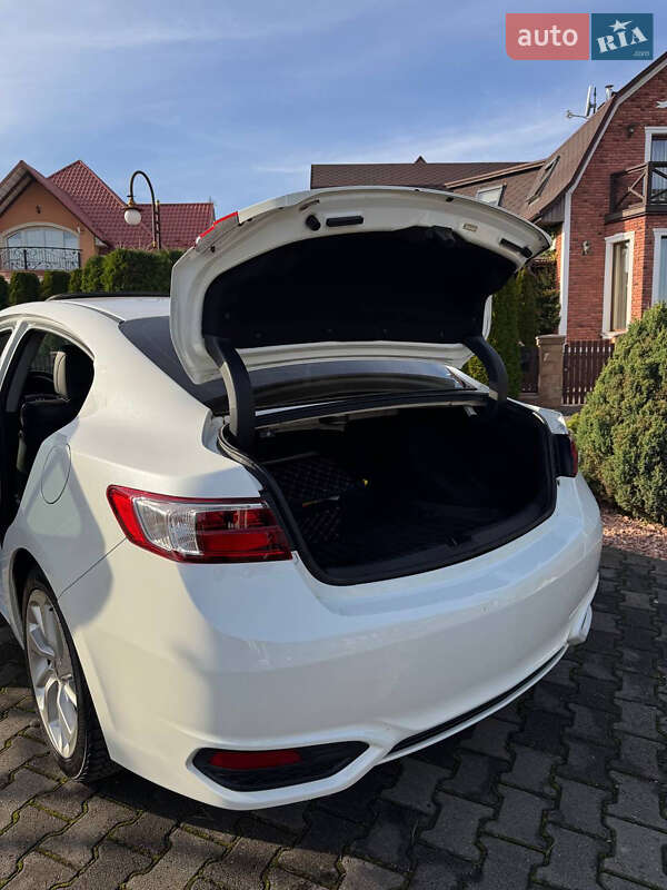 Седан Acura ILX 2017 в Киеве