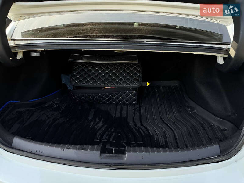 Седан Acura ILX 2017 в Киеве