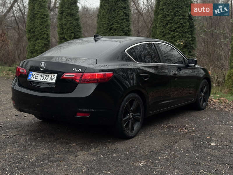 Седан Acura ILX 2012 в Каменке