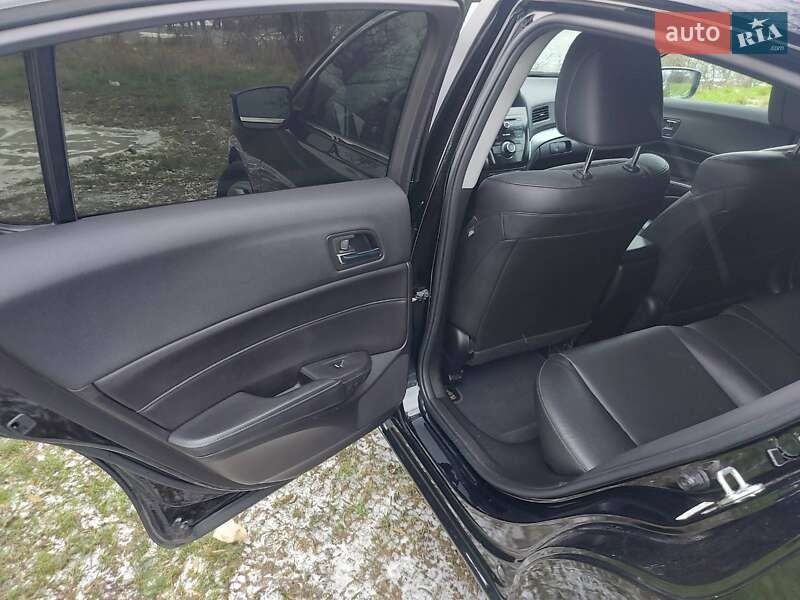 Седан Acura ILX 2016 в Великодолинському