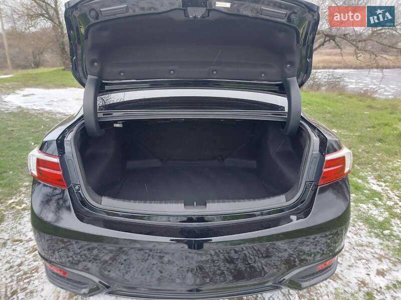 Седан Acura ILX 2016 в Великодолинському