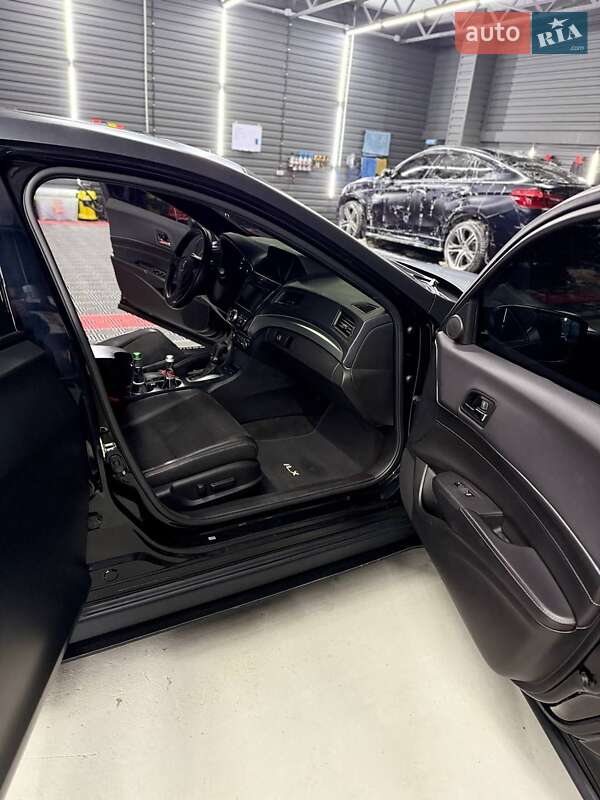 Седан Acura ILX 2015 в Киеве