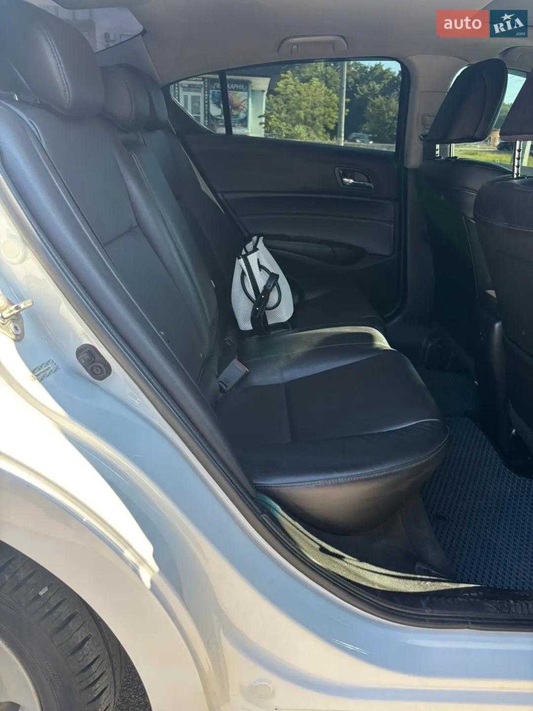 2017 Acura ILX - мініатюра 19