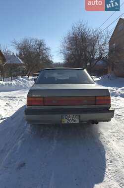 Седан Acura Legend 1989 в Кропивницькому