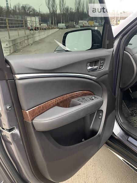 Позашляховик / Кросовер Acura MDX 2017 в Києві