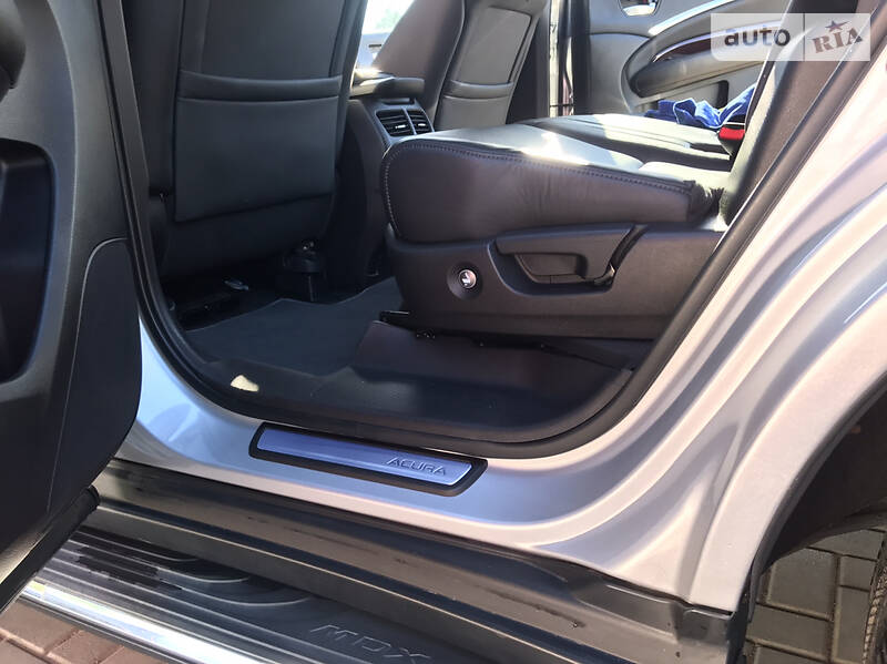 Внедорожник / Кроссовер Acura MDX 2014 в Золотоноше