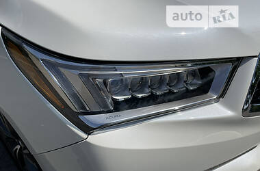 Позашляховик / Кросовер Acura MDX 2019 в Володимир-Волинському