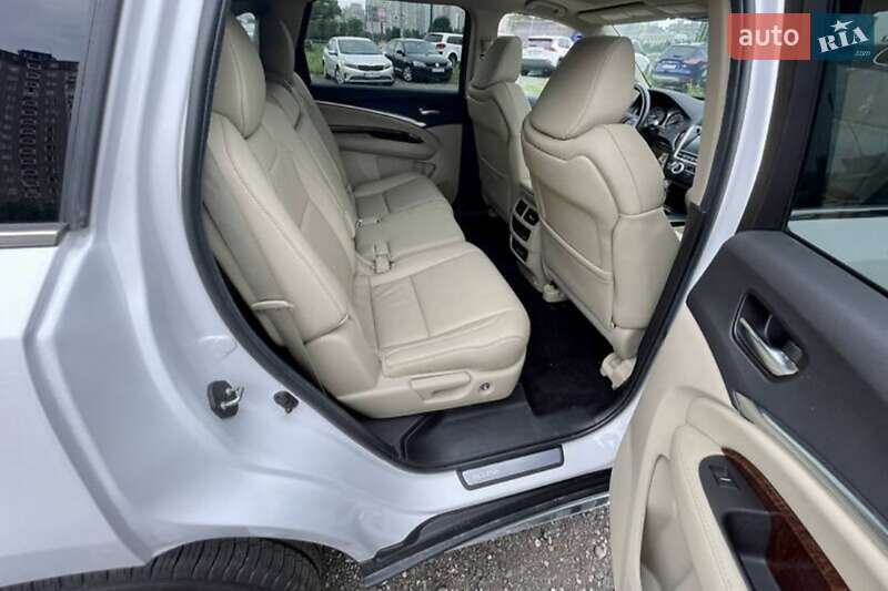 Внедорожник / Кроссовер Acura MDX 2017 в Кривом Роге