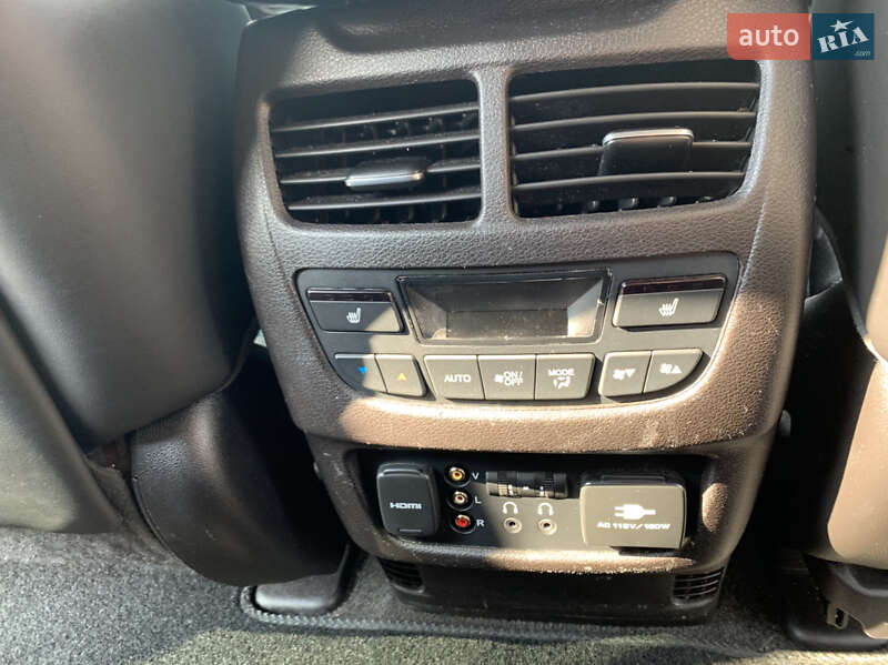 Седан Acura MDX 2015 в Киеве