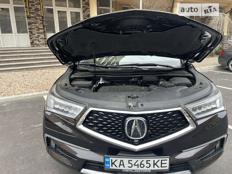Позашляховик / Кросовер Acura MDX 2016 в Вишневому фото 18 Позашляховик / Кросовер Acura MDX 2016 в Вишневому