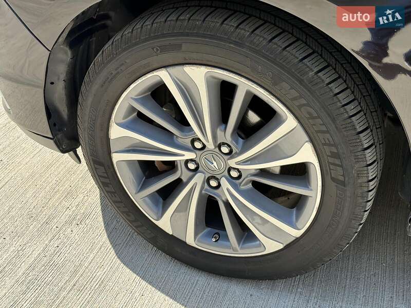 Позашляховик / Кросовер Acura MDX 2017 в Києві