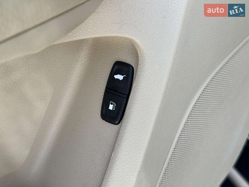 Позашляховик / Кросовер Acura MDX 2017 в Києві