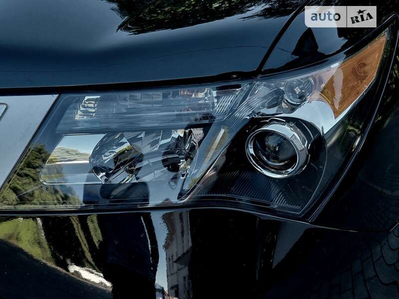 Внедорожник / Кроссовер Acura MDX 2011 в Черновцах