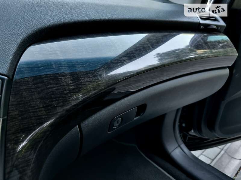 Внедорожник / Кроссовер Acura MDX 2011 в Черновцах