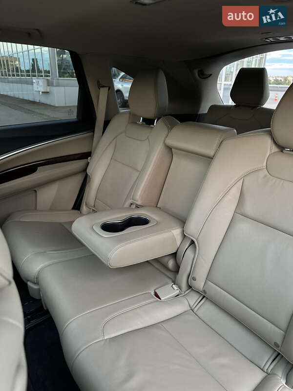Внедорожник / Кроссовер Acura MDX 2016 в Киеве