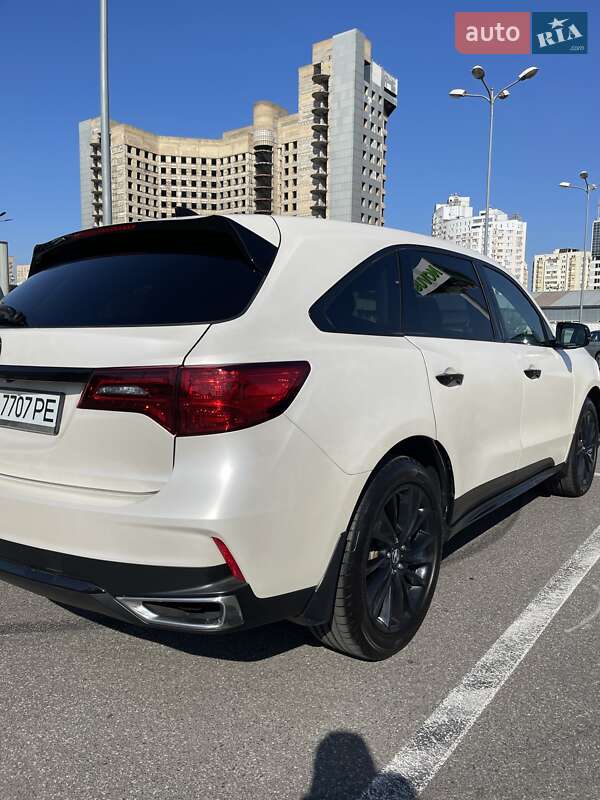 Внедорожник / Кроссовер Acura MDX 2017 в Киеве