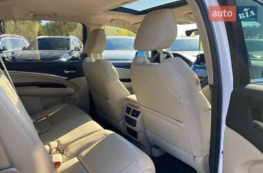 Позашляховик / Кросовер Acura MDX 2016 в 