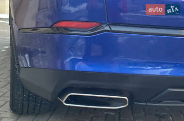 Позашляховик / Кросовер Acura MDX 2021 в 