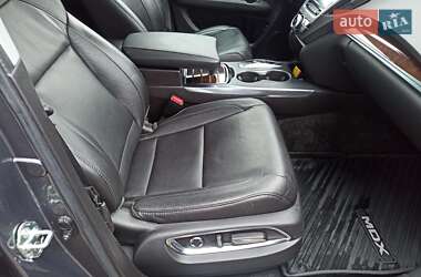 Позашляховик / Кросовер Acura MDX 2018 в 