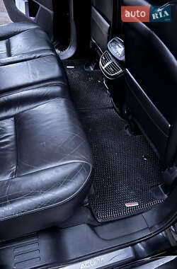 Позашляховик / Кросовер Acura MDX 2008 в 