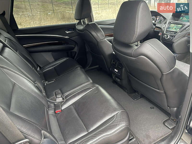 Позашляховик / Кросовер Acura MDX 2016 в Києві