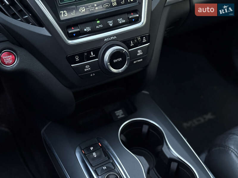 Позашляховик / Кросовер Acura MDX 2016 в Києві