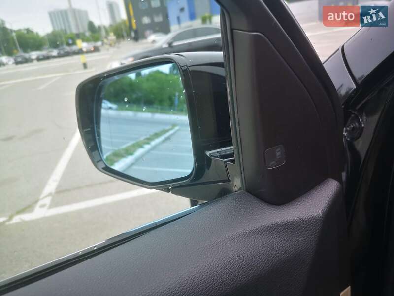 Позашляховик / Кросовер Acura MDX 2015 в Києві