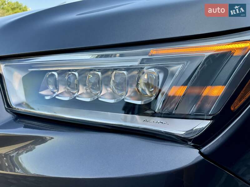 Позашляховик / Кросовер Acura MDX 2017 в Києві