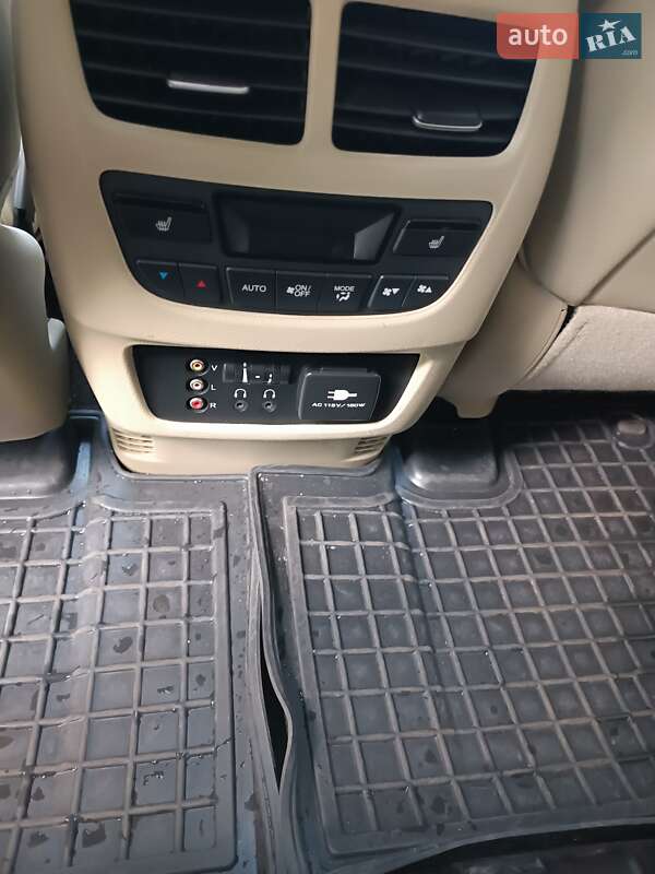 Внедорожник / Кроссовер Acura MDX 2015 в Виннице