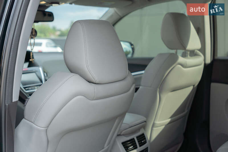 Позашляховик / Кросовер Acura MDX 2014 в Києві