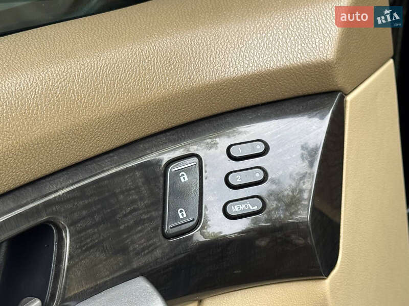 Позашляховик / Кросовер Acura MDX 2008 в Охтирці