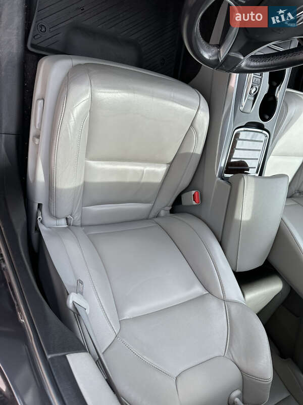 Внедорожник / Кроссовер Acura MDX 2017 в Киеве