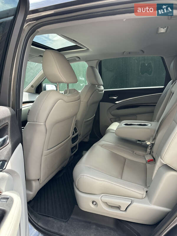 Внедорожник / Кроссовер Acura MDX 2017 в Киеве