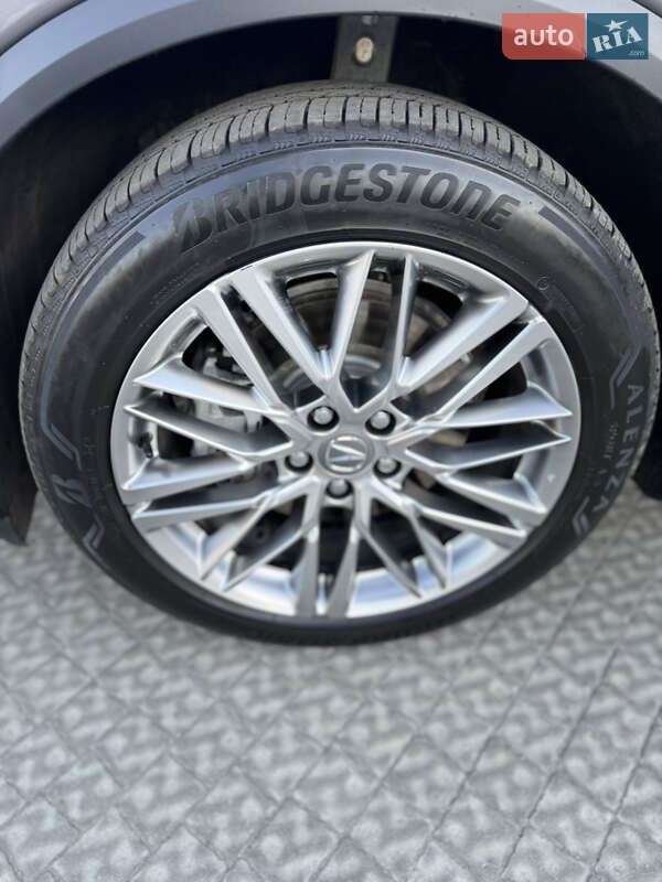 Позашляховик / Кросовер Acura MDX 2022 в Полтаві