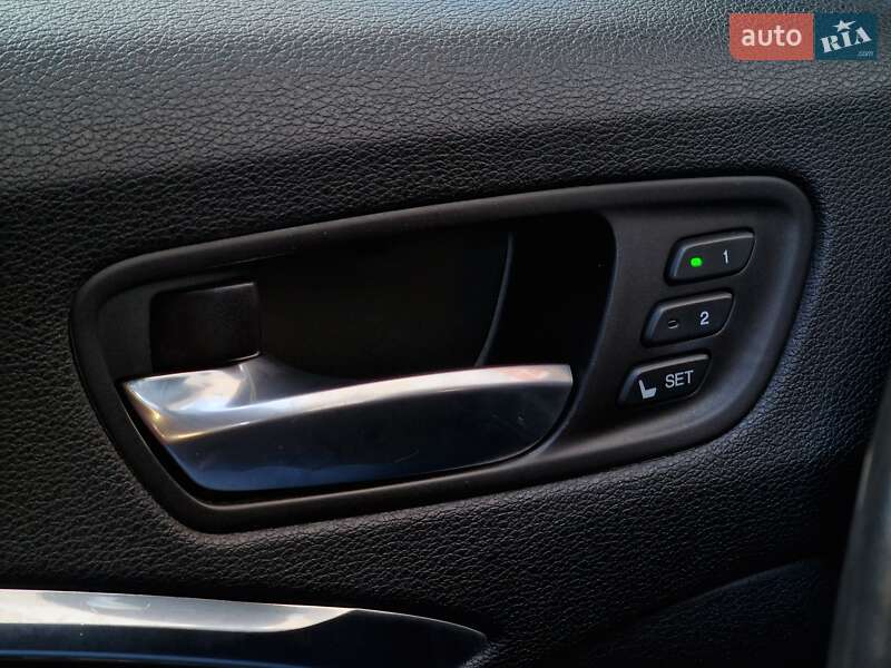 Позашляховик / Кросовер Acura MDX 2013 в Одесі